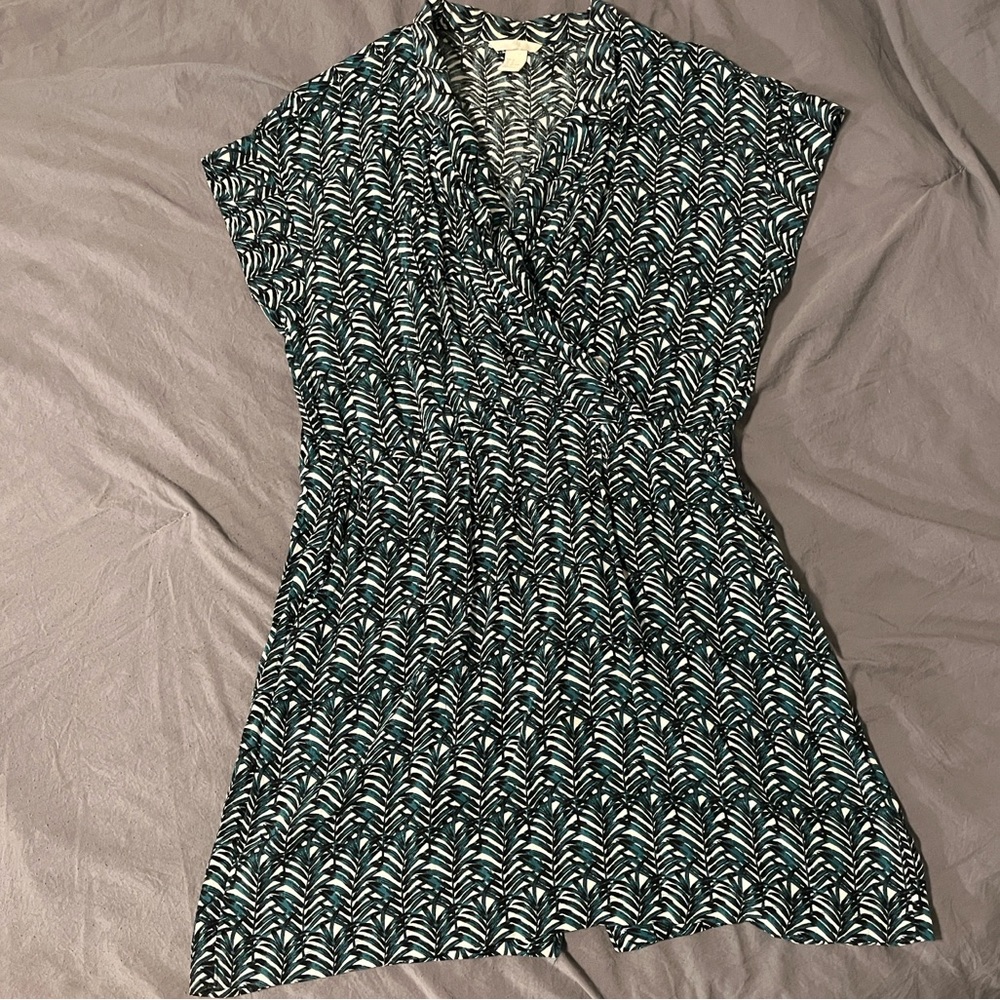 H&M Green, Black and White Abstract Dress